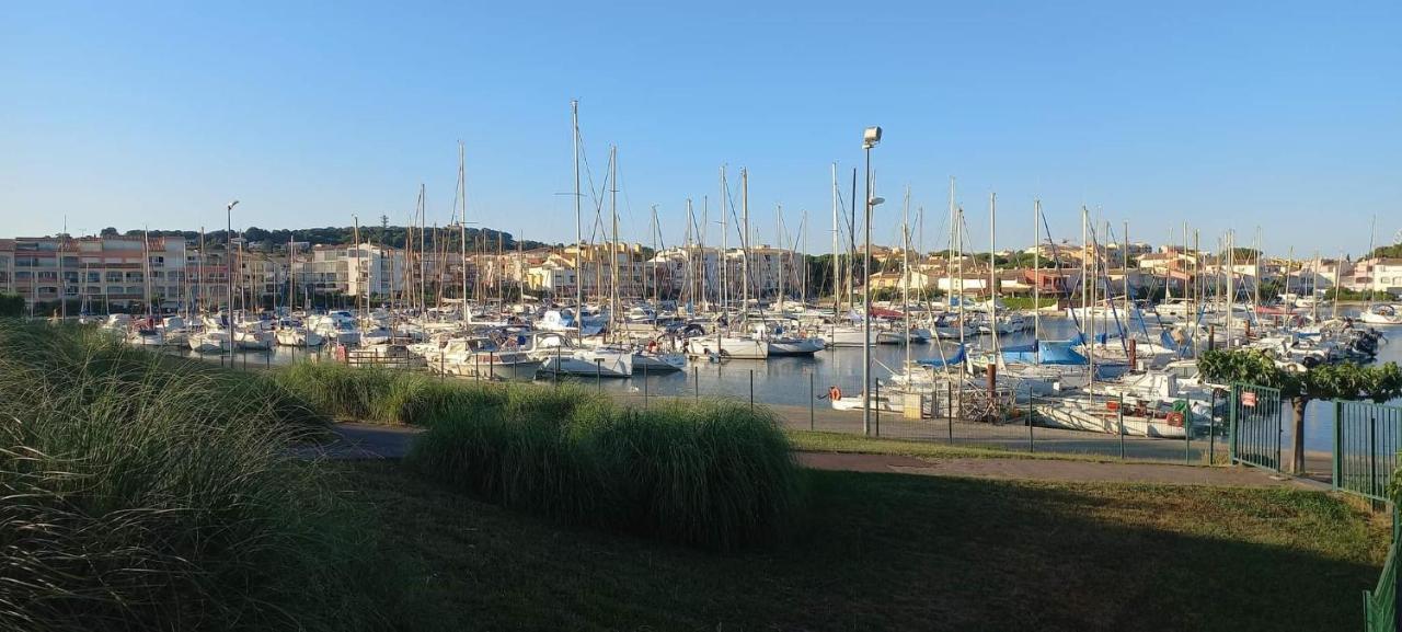 Appartement Situe Au Cap D'Agde Proche Plage Экстерьер фото